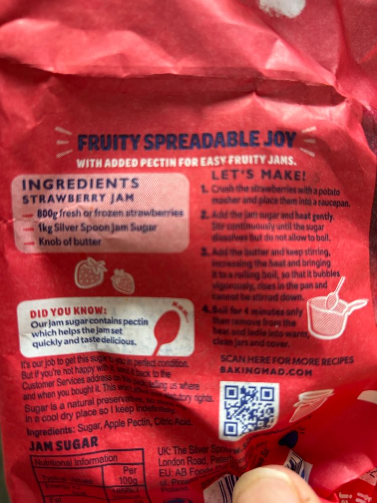 Back of a packet of jam sugar