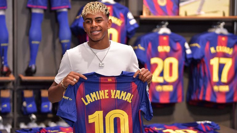 Lamine Yamal récupère le N.10 du Barça comme Messi, Ronaldinho et Maradona