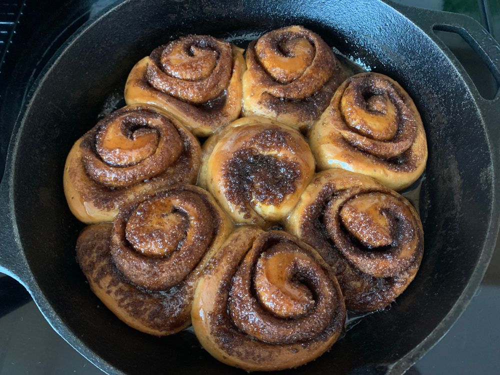 Another pan full of freshly baked cinnamon rolls