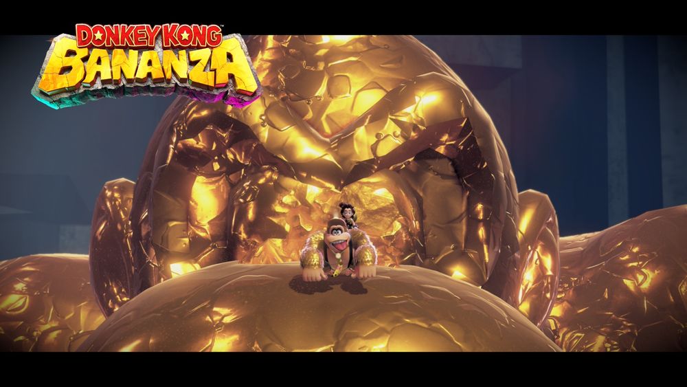 DK and Pauline on a golden DK statue