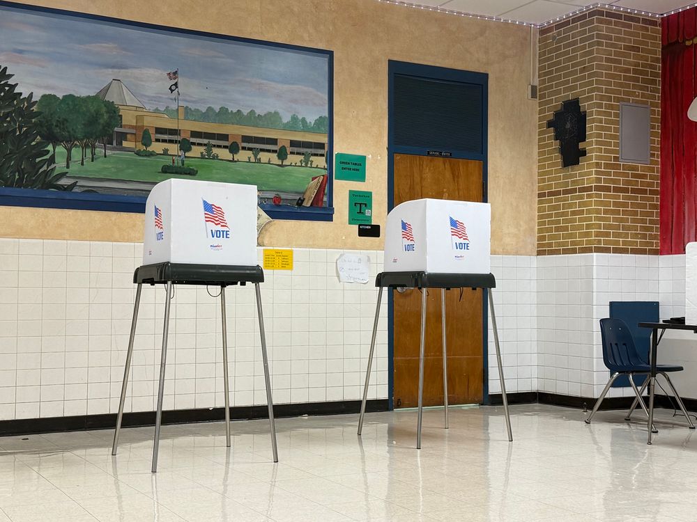 Voting booths at Tuckahoe Elementary. Currently at Tuckahoe Elementary asking voters what brought them out to the polls? @vcucns.bsky.social #vavotes #election2025 