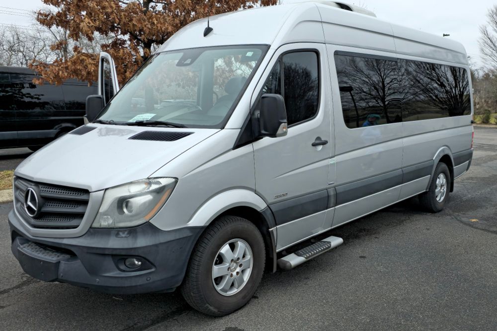 photo of a Mercedes sprinter van