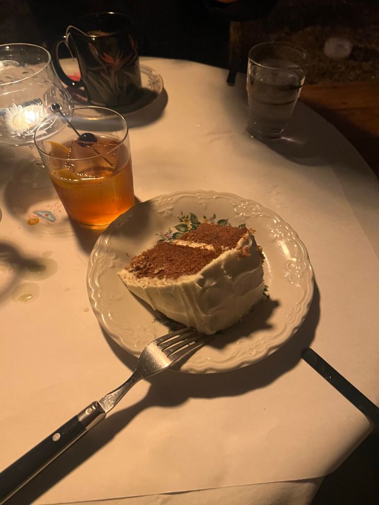 Carrot cake and a Papa Bear