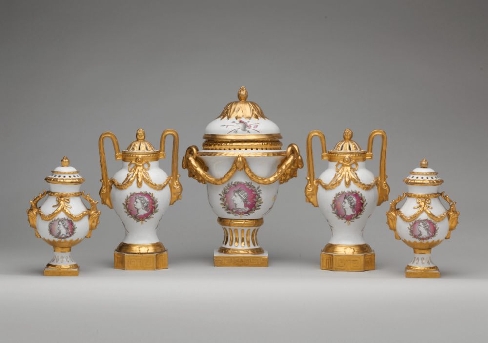 Vase (part of a garniture), Metropolitan Museum of Art, New York, NY