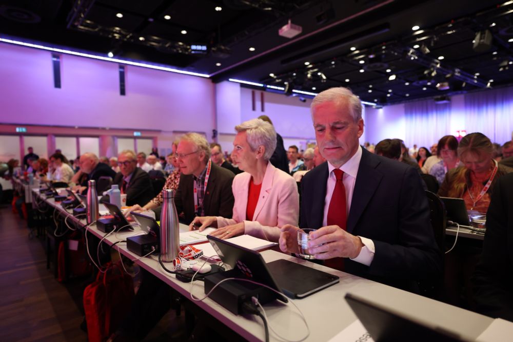 Statsminister Jonas Gahr Støre og LO-leder Peggy Hessen Følsvik