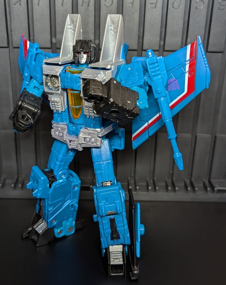 Thundercracker in casual stance.
