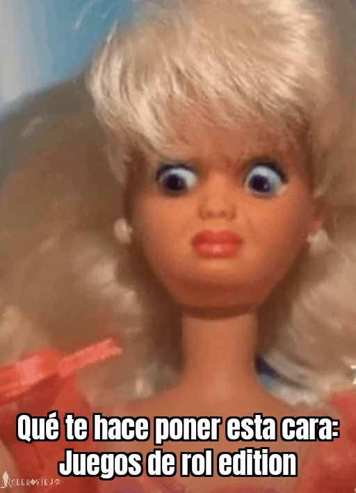 Muñeca con cara de asombro pero malo.