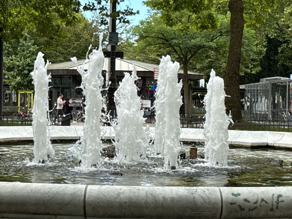 Brunnenfontäne in Köln.