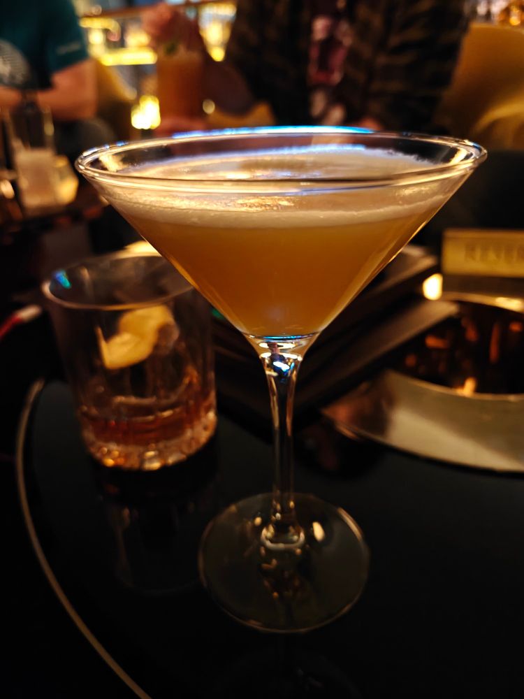 rosebud drink in a martini glass