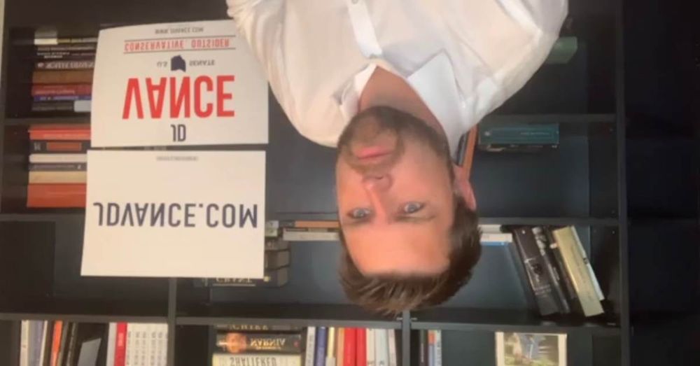 Twitter Mocks JD Vance's Blundering Facebook Live Moment