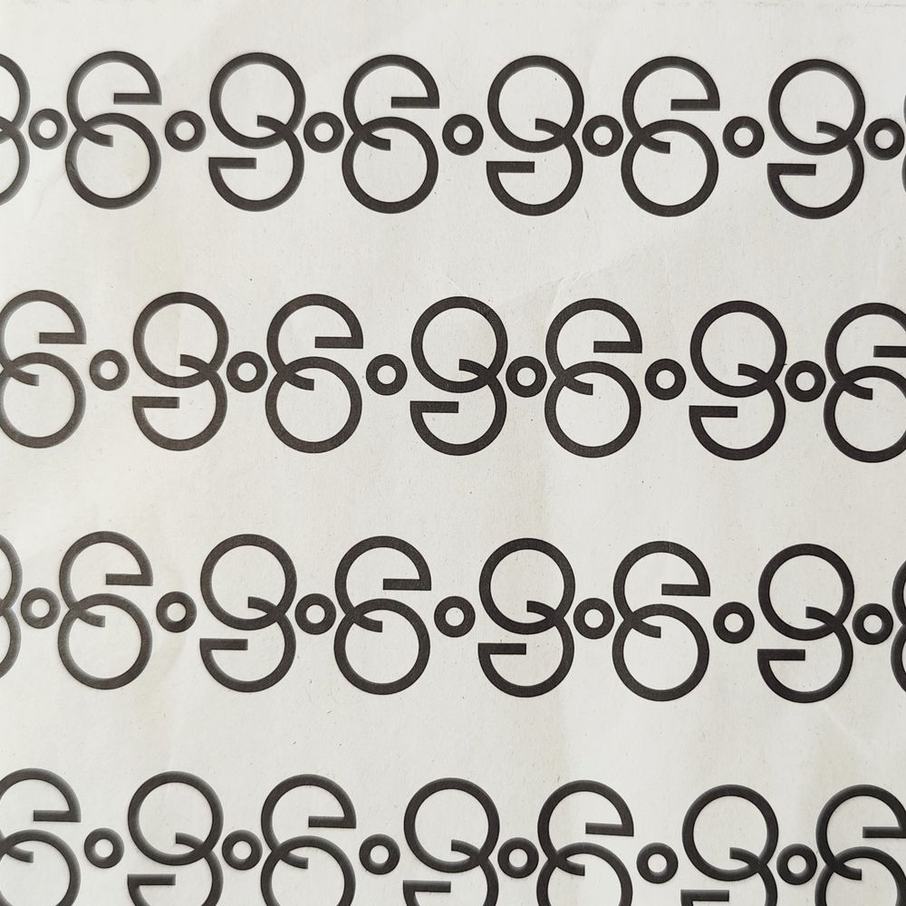 グリーンスプーンの緩衝材の柄