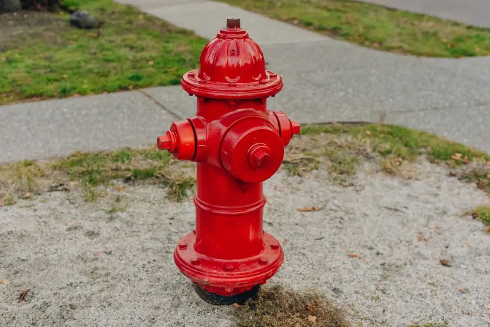 Above ground fire hydrant