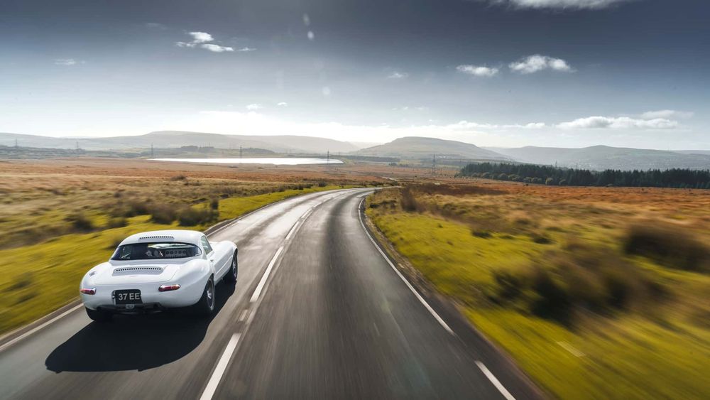 Eagle Lightweight GTR
Jaguar E-Type Restomod