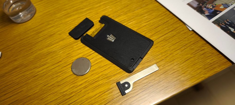 車のカードキー