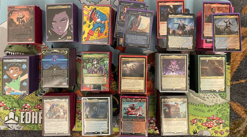 Commander decks: Zurzoth, Ivy, Captain America, The Fourteen Doctor/Sarah Jane Smith, The Eleventh Doctor/Amy Pond, The Twelfth Doctor/Bill Pots Minn Wily Illusionist, Magus Lucea Kane, Saruman The White Hand, Progenitus, Henzie, Treebeard Gracious Host Brigone, Athreos Shroud Veiled, Magat, Wayta