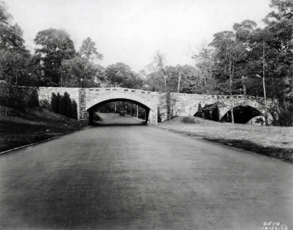 Westchester County Archives, Historic American Engineering Record, Bronx River Parkway Reservation. 
Photograph of Westchester County Park Commission. 
http://www.westchesterarchives.com/BRPR/BRPRHome.html
