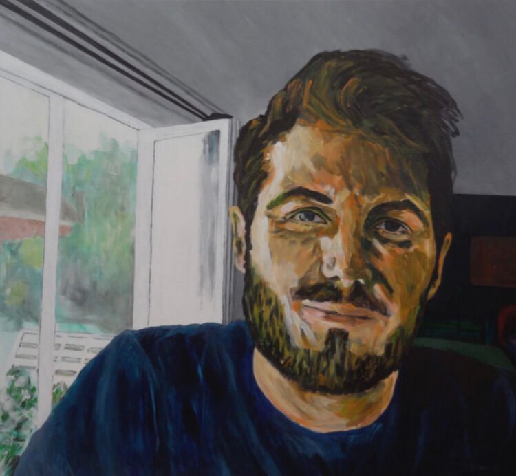 Portrait à l’acrylique de Baptiste D. , en buste, chez lui. Lumière extérieure venant de sa droite.