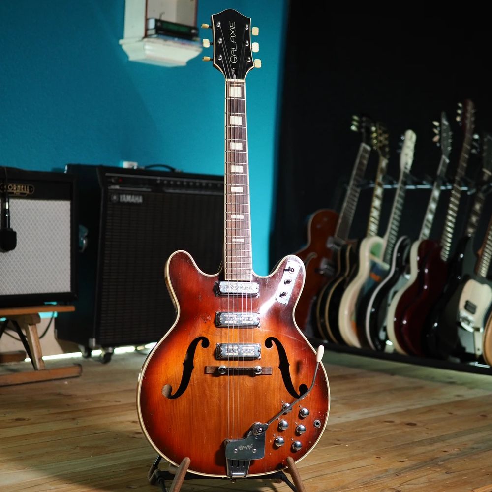 Weird Guitar of the Day (@weirdguita.rs) — Bluesky