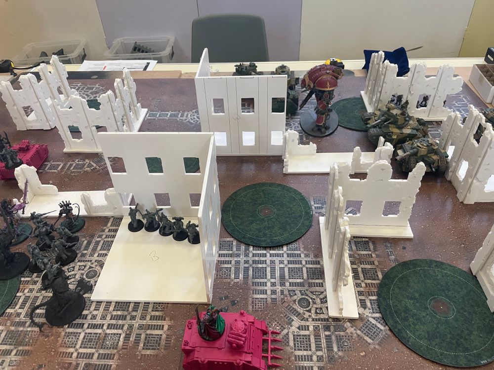 Imperial Guard vs Emperor’s Children 