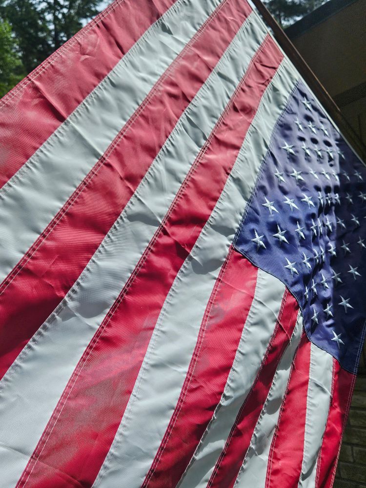 Upside-down American flag 