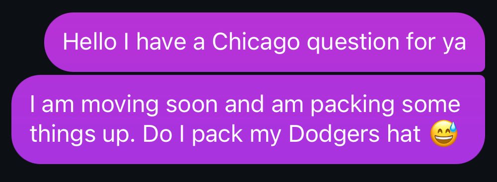 Text message asking about the baseball culture in Chicago 