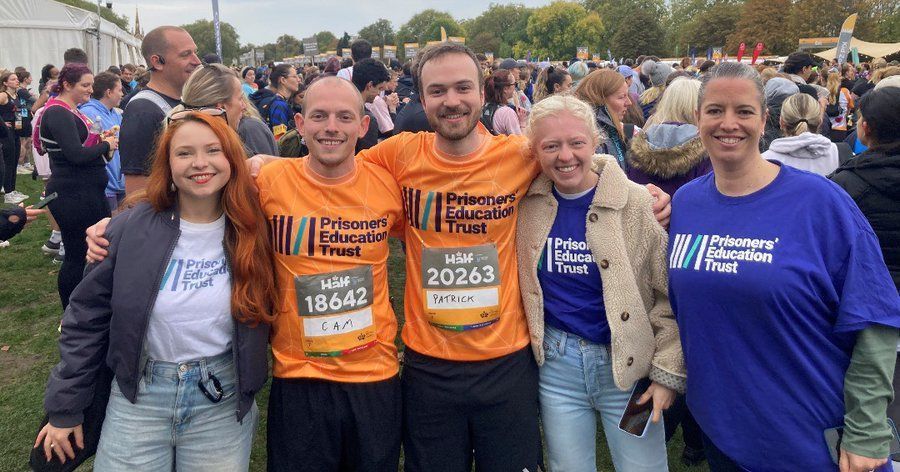 Photo of PET Royal Parks Half runners and PET staff