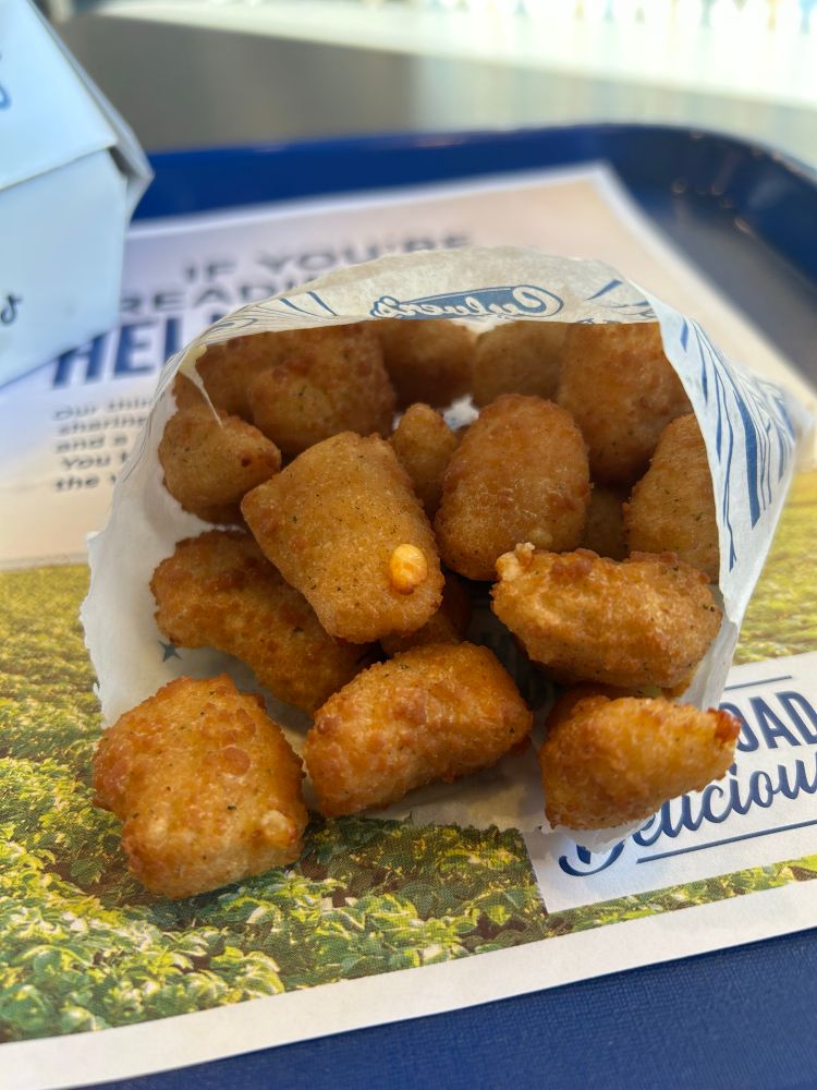 A fresh order of Culver’s fried cheese curds 