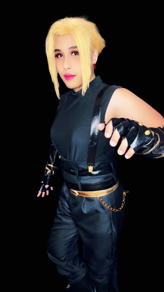 Mom Milph cosplaying as Adelheid Bernstein from The King of Fighters.