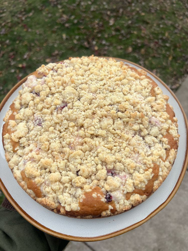 blackberry cream cheese coffee cake