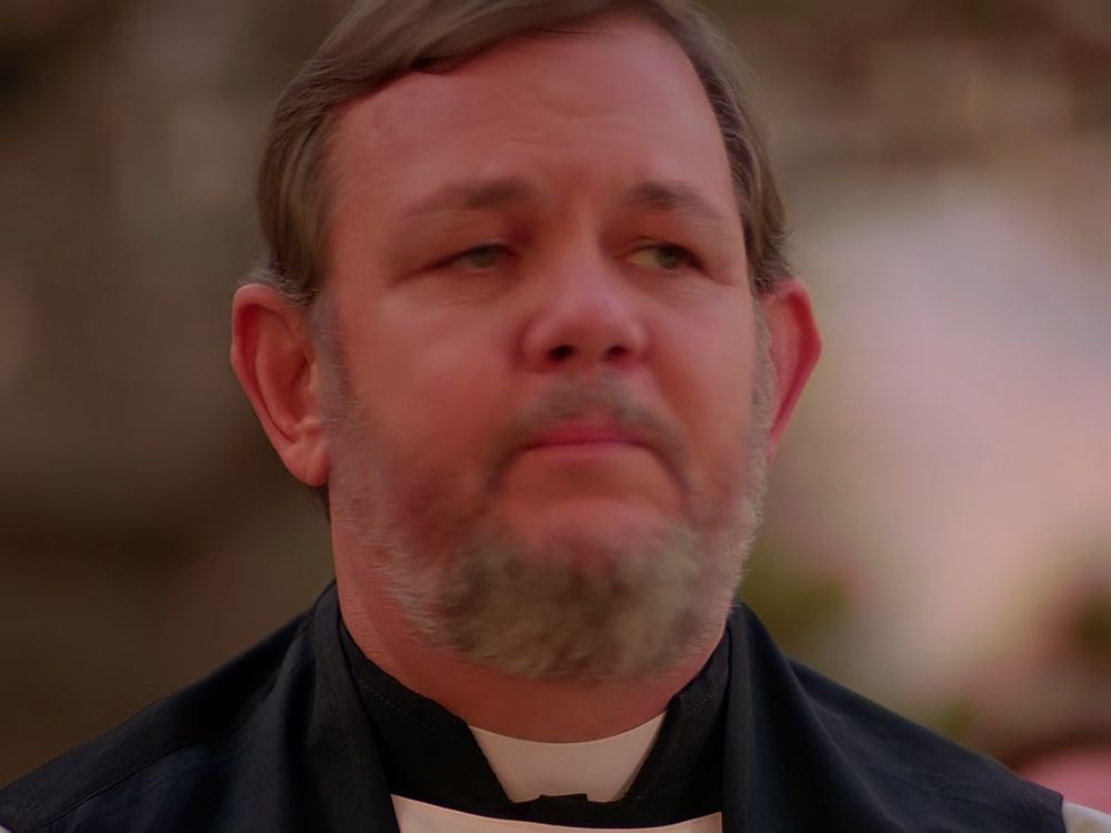 Twin Peaks season 1, episode 4. Name: Episode 3. Alternative name: Rest in Pain. Released on apr 26, 1990. Written by Harley Peyton. Directed by Tina Rathborne. Frame 39939/67540