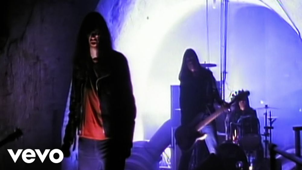 Ramones - Poison Heart (Official Music Video)