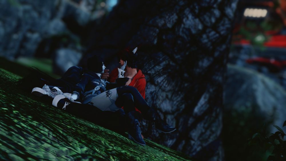 Further out shot of Lucian & his girlfriend Mora hanging out in Shirogane at midnight.