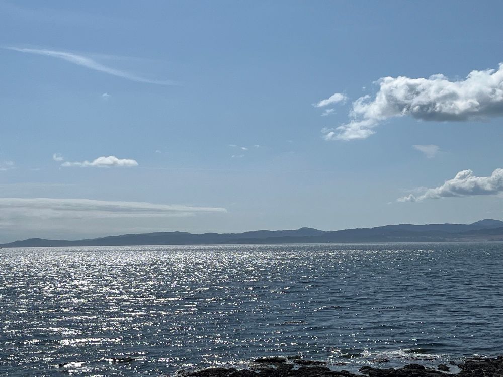 Post image (had no alt text on Bluesky)