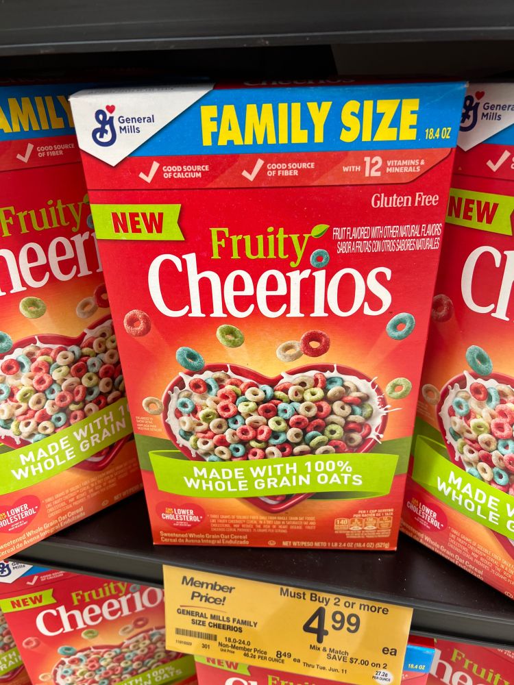 A Safeway display of Fruity Cheerios