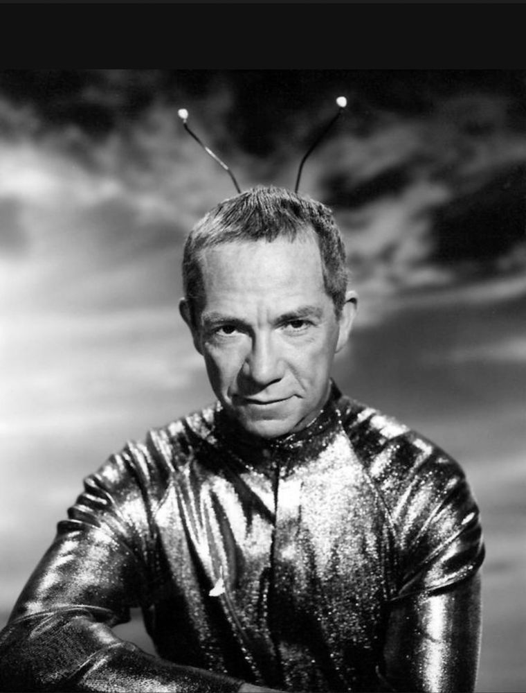 Man with antenna from tv show My Favorite Martian
