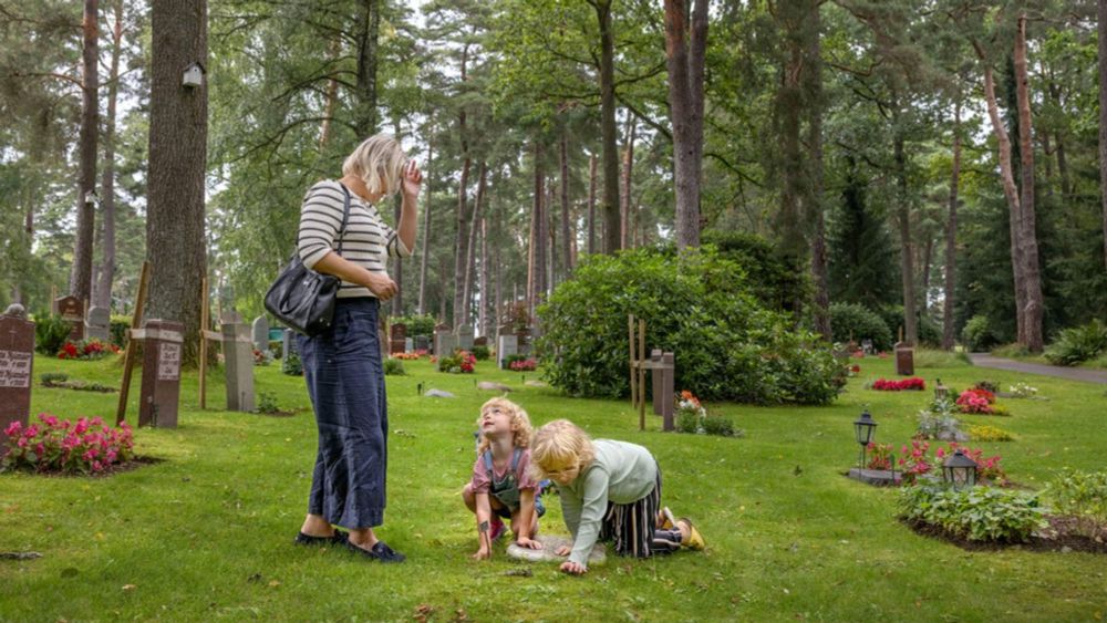 Josefina Johannisson: De sade att han hade slagit mamma i magen och att hon råkade dö