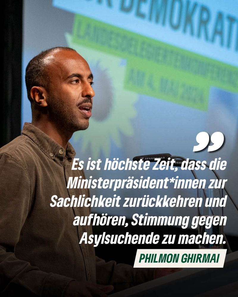 Über einem Portrait von Philmon Ghirmai steht der Text: Es ist höchste Zeit, dass die Ministerpräsident*innen zur Sachlichkeit zurückkehren und aufhören, Stimmung gegen Asylsuchende zu machen.