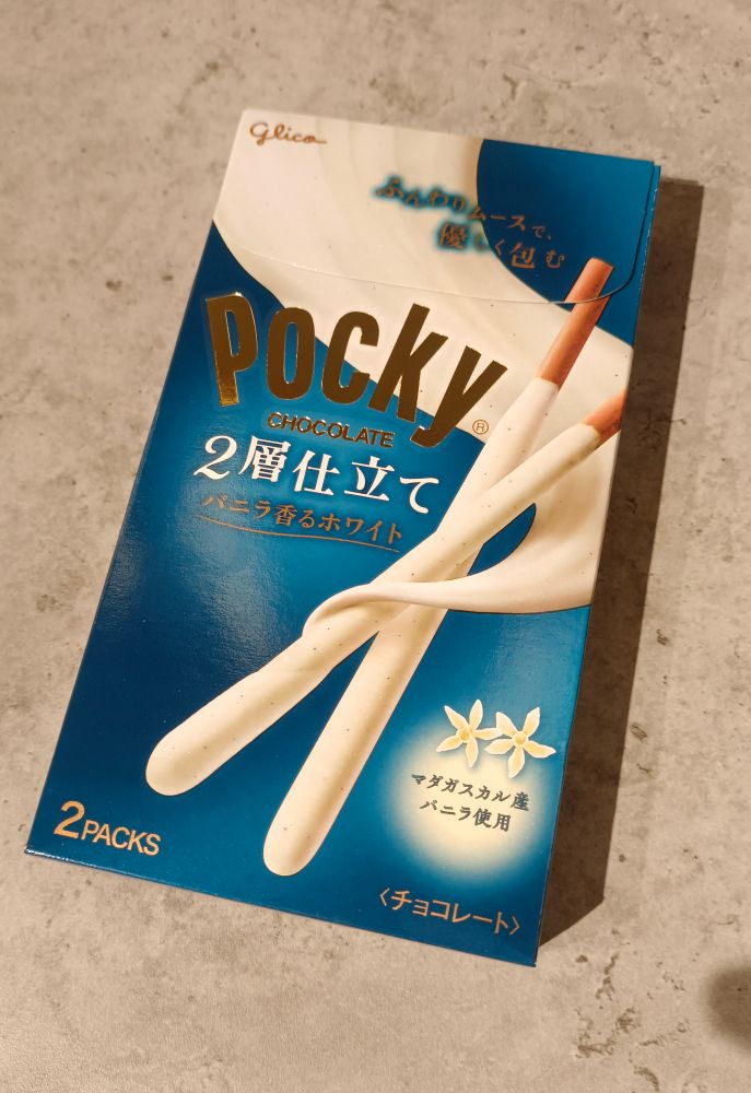 Capsa de Pocky de xocolata blanca i vainilla