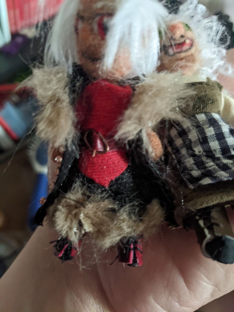 More of those lovely details of the outfit.