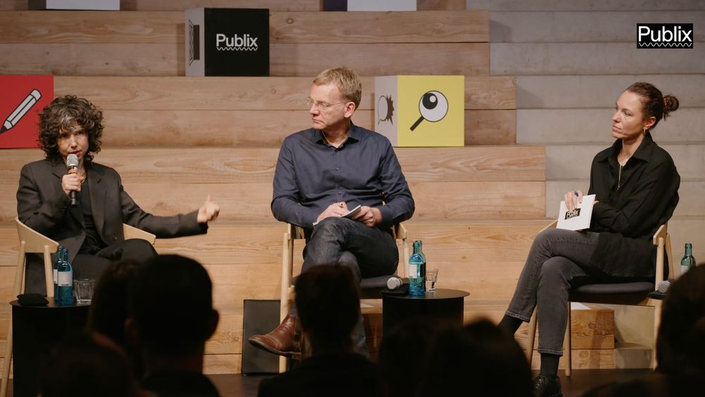 Signal Foundation President Meredith Whittaker speaking at Publix Berlin.