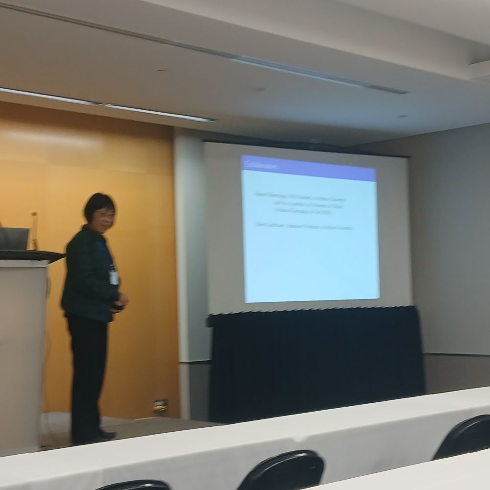 Photo of Wenxiao Shwn providing an introduction to her talk in the session.