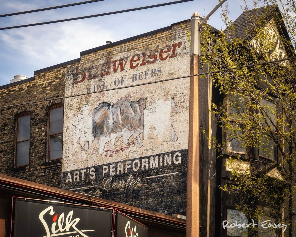 Budweiser ghost sign