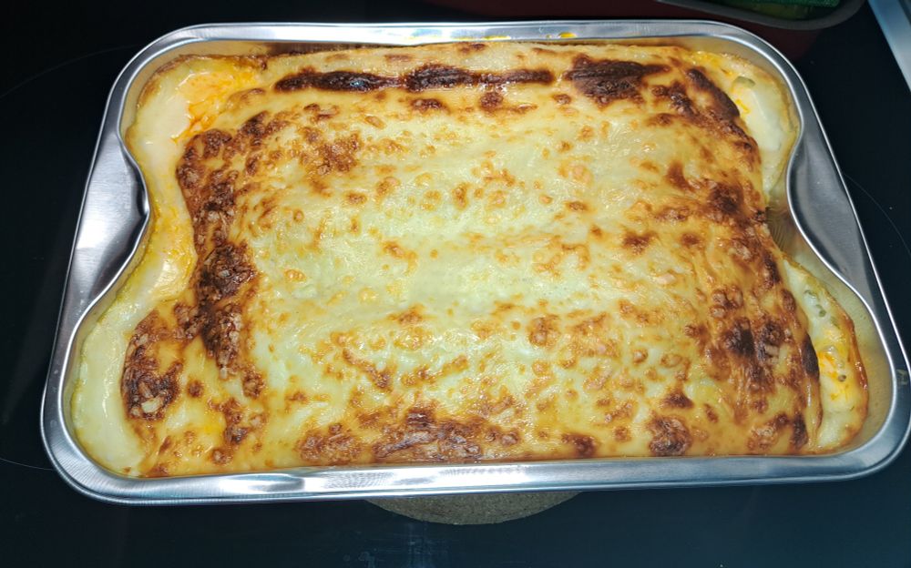En mjuk, ostsåsig och välgräddad lasagne 