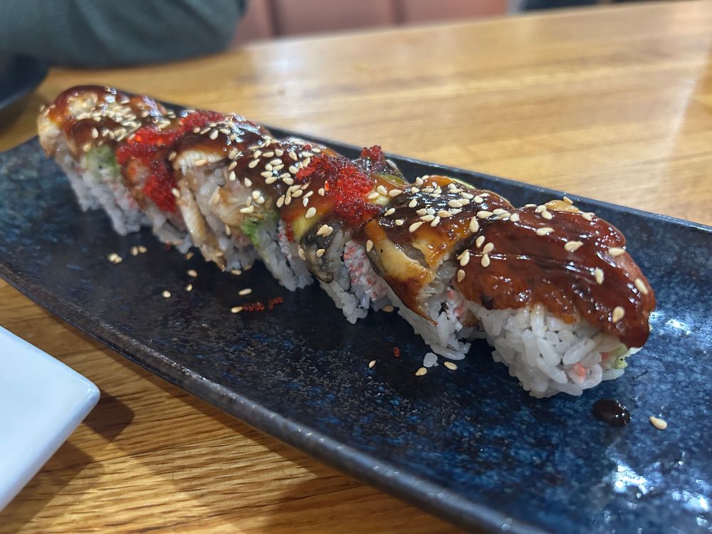 Sushi: dragon roll