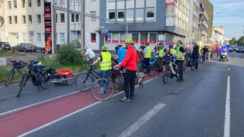 „Selbst schuld“: Empörung über Schild an Ghost Bike in Osnabrück