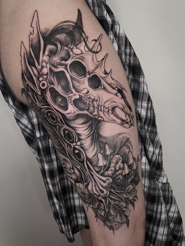 blackwork tricorn tattoo on tigh