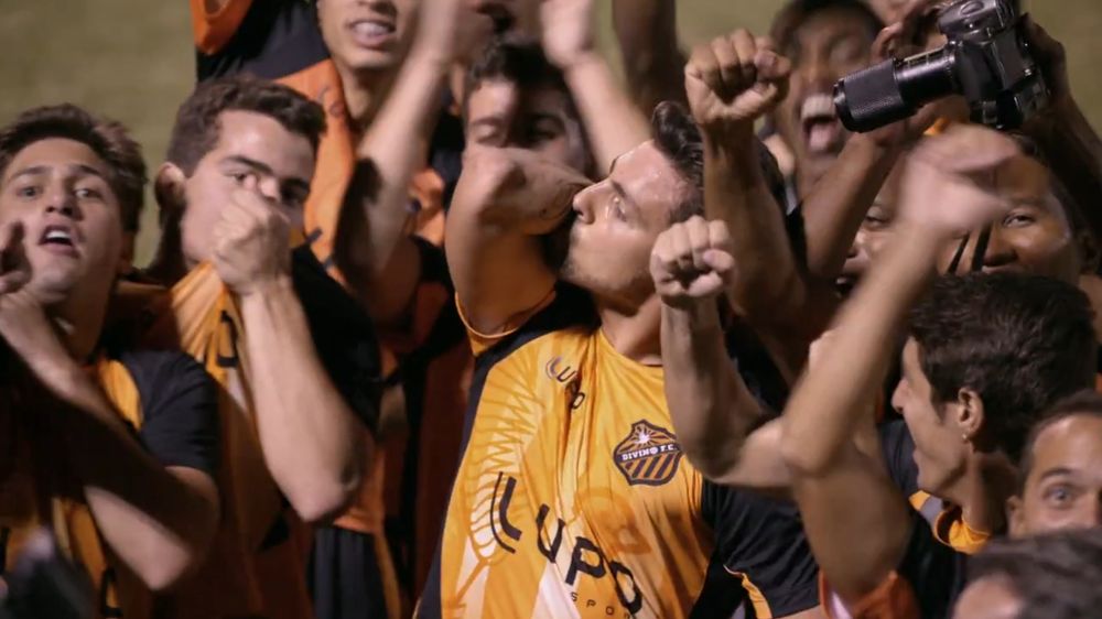 Vários jogadores do Divino Futebol Clube