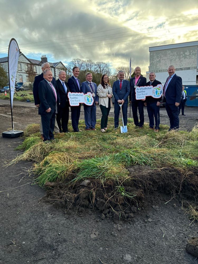 Minister Calleary ‘turns the sod’ on a major redevelopment of the former Sisters of Mercy Convent Site in Westport