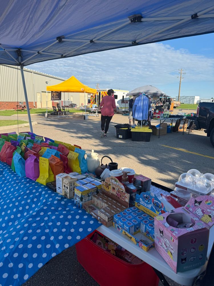 Items at a boot sale in Airdrie 
