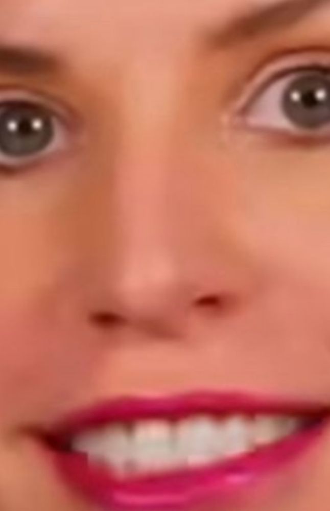 extreme close up of the woman from the original post